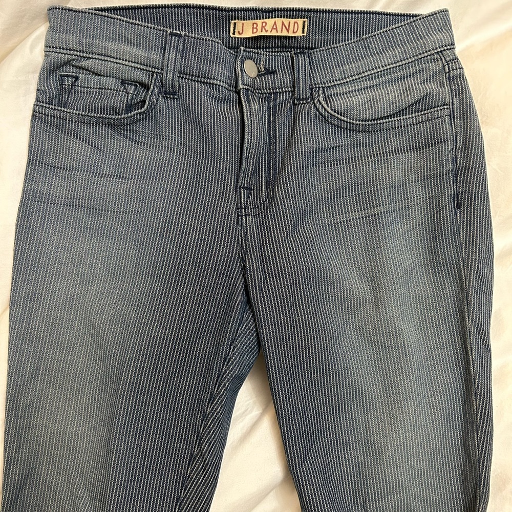 J BRAND Cass Railroad Stripe Zipper Crop Jeans 28